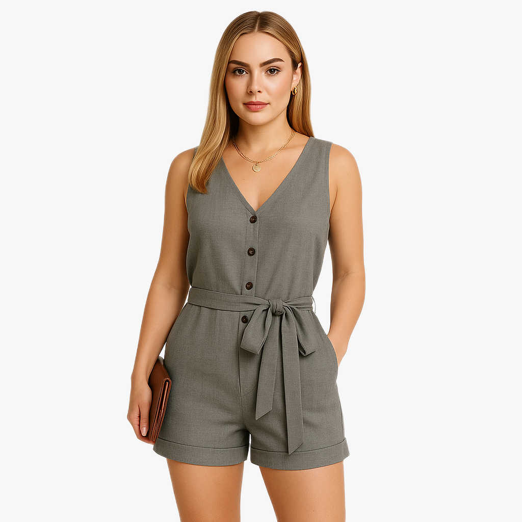 Stylischer Damen Jumpsuit für Sommerausflüge